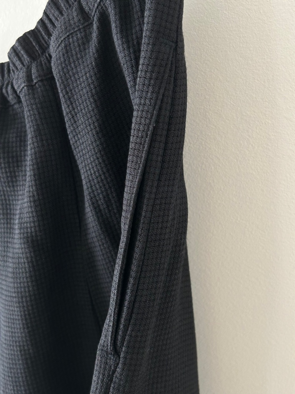 Tommy Bahama 100% Silk Black Maxi Skirt - Picture 7 of 16